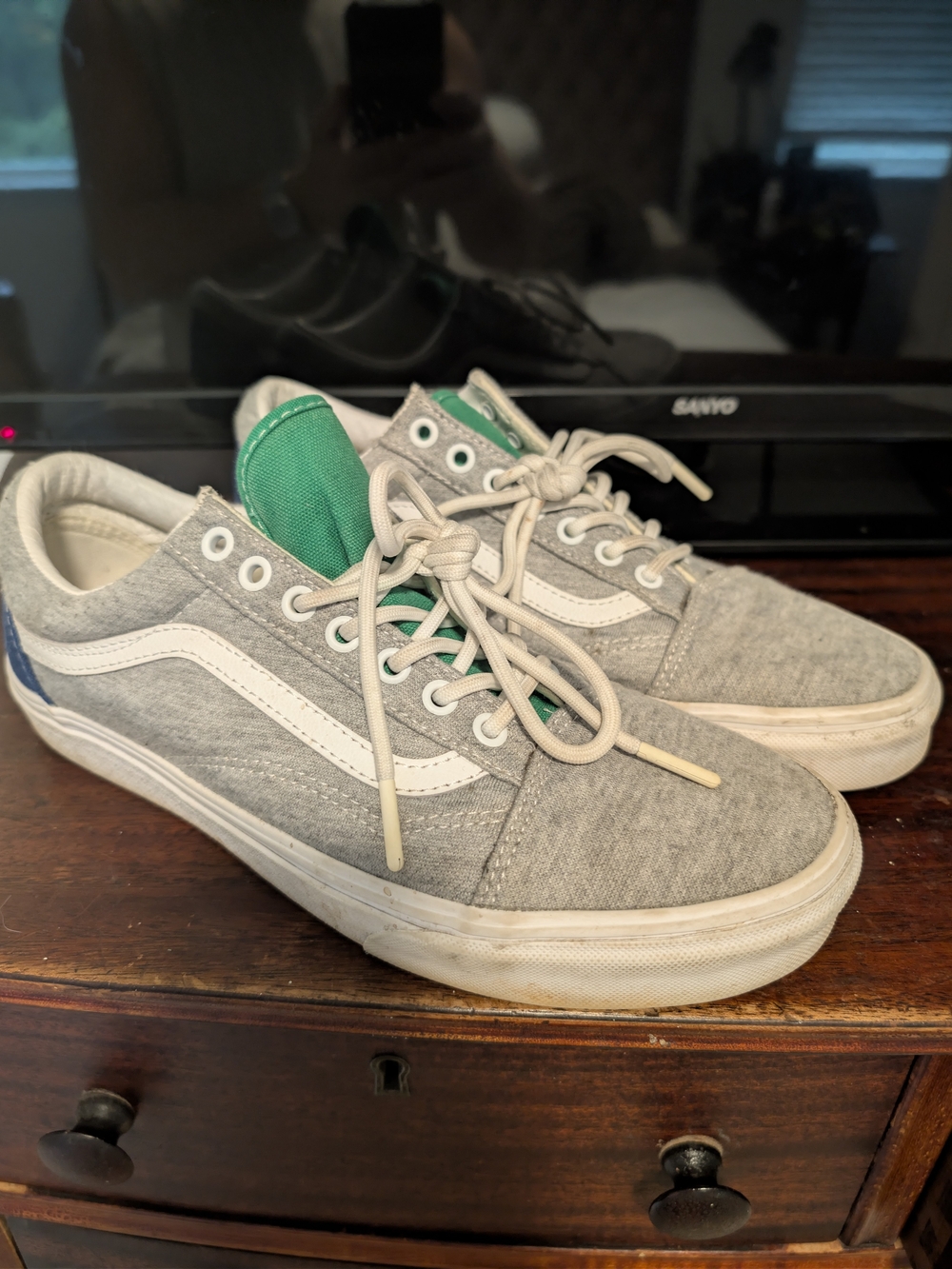 Vans Gray Canvas Low-Top Sneakers with Green Tongue